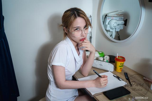 Vol.206 Uhye (이유혜) – Fainted Nurse